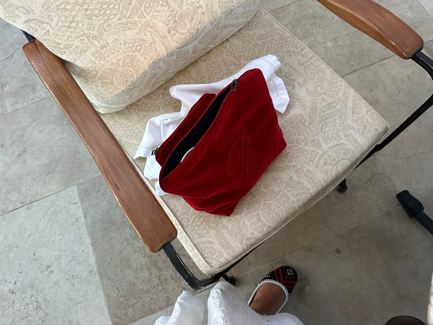 TROUSSE L