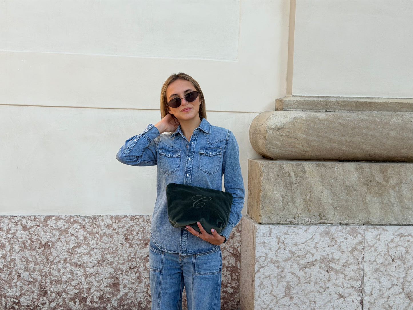 TROUSSE L