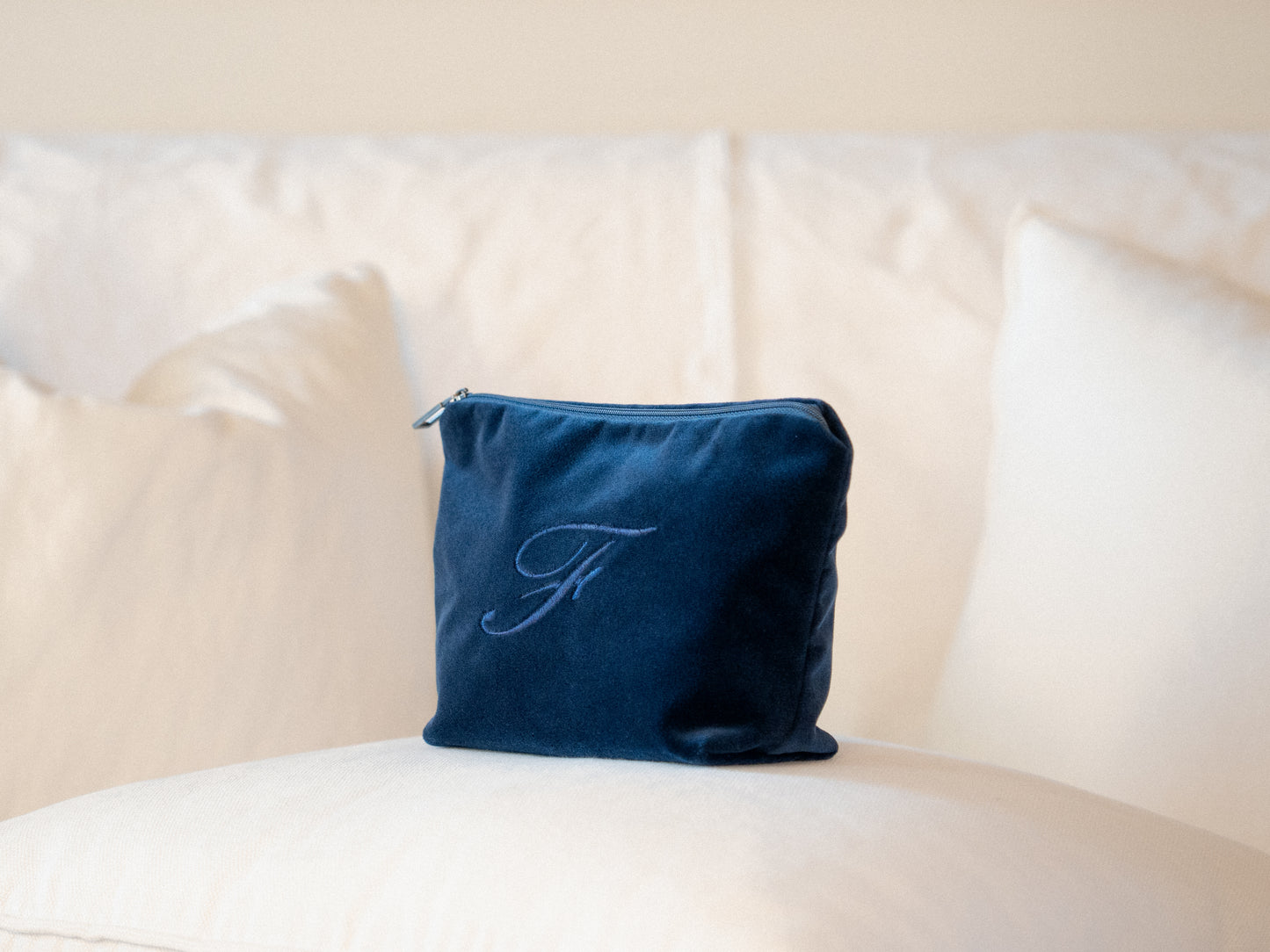 TROUSSE M